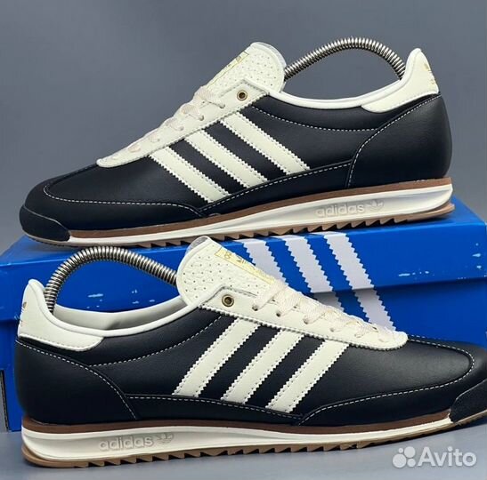 Новинка Adidas SL 72 Core Black Leather