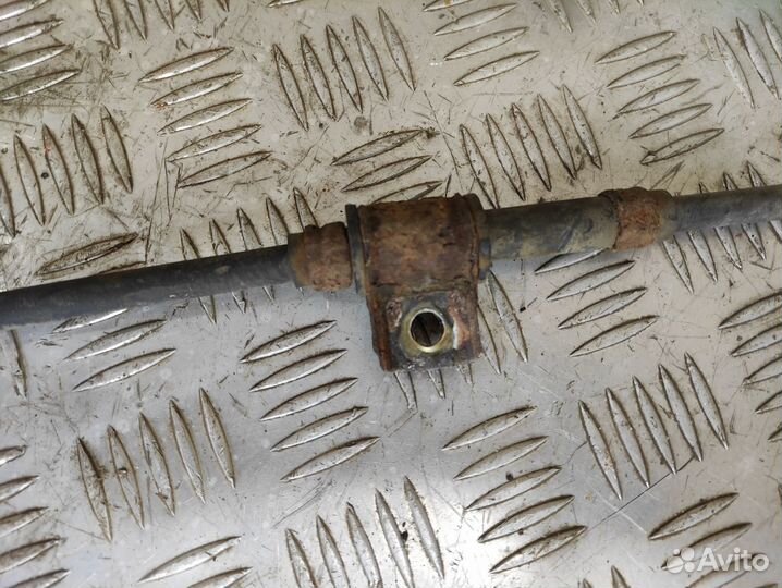 Трос стояночного тормоза Mitsubishi Space star 1998-2004