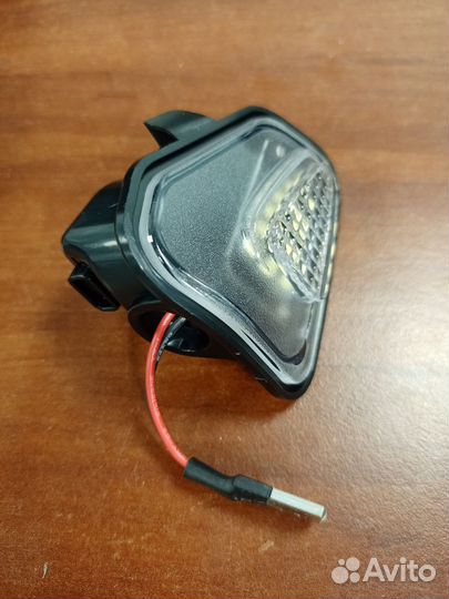 Подсветка в зеркала Volkswagen Passat B7,Jetta
