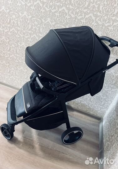 Прогулочная коляска capella bravo