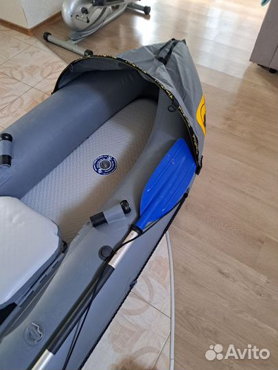 Продам рыболовный надувной двуместный каяк