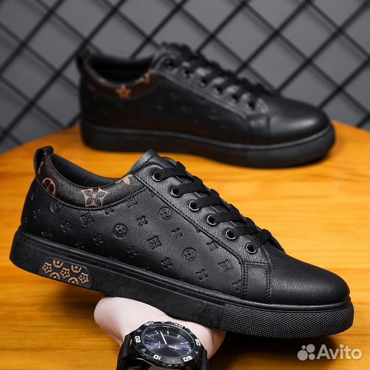 Прадаю обувь