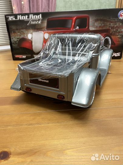 Машина на р/у Traxxas 35 Hot Rod Truck 1/10
