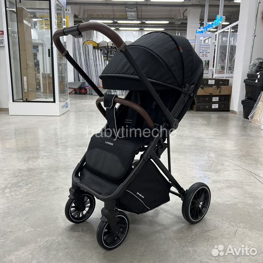 Прогулочная коляска перекидная ручка