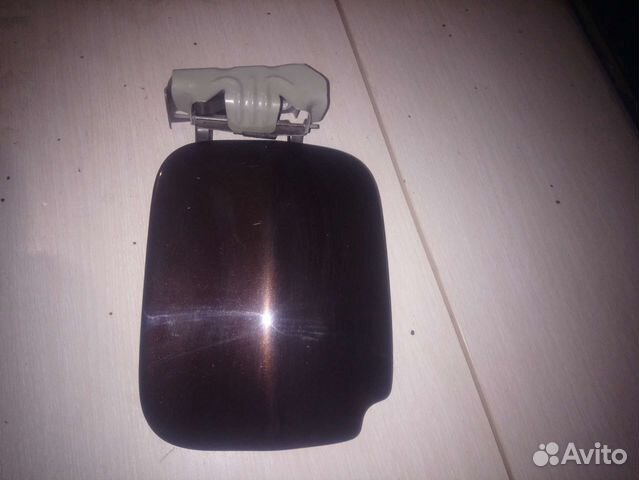 Лючок бензобака Renault Duster