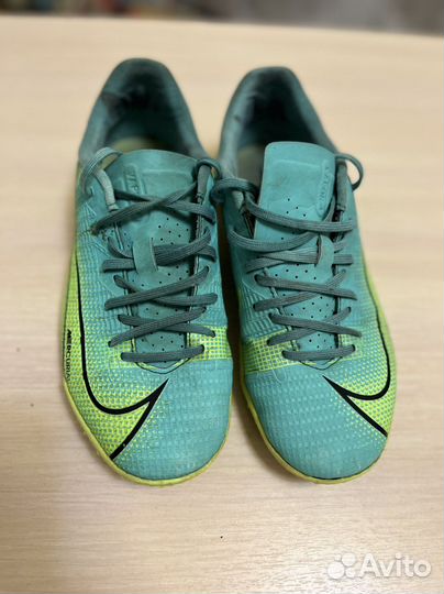 Сороконожки для футбола Nike