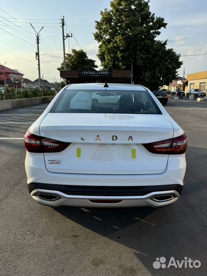 LADA Vesta Cross 1.8 CVT, 2024, 5 км
