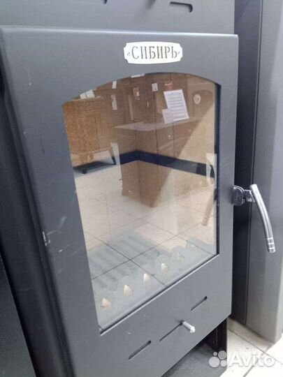 Резка стекла для камина и печи