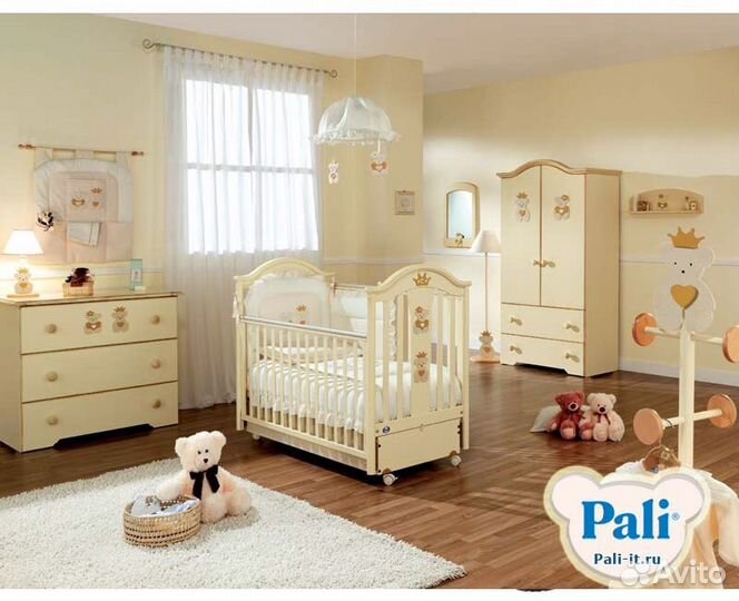 Комод и кроватка Pali Caprice royal