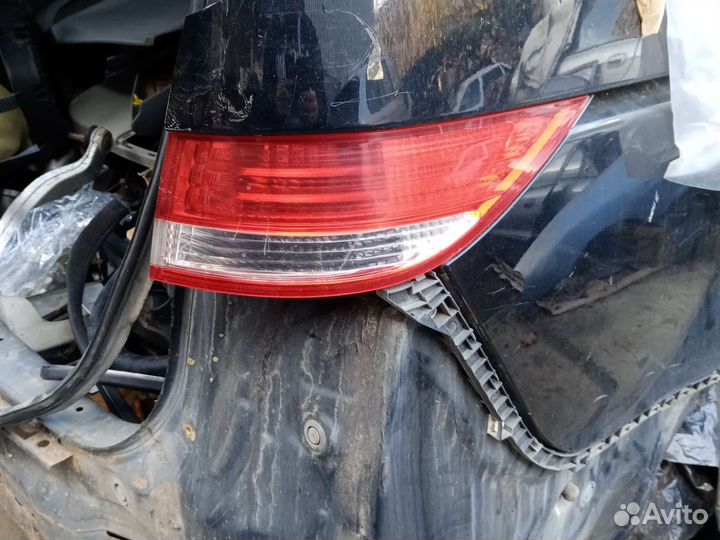 Замок багажника Honda Elysion