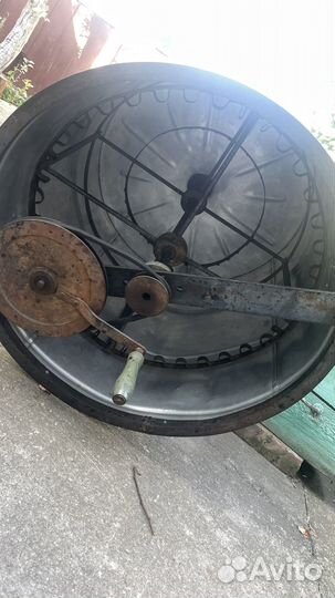 Медогонка, улики