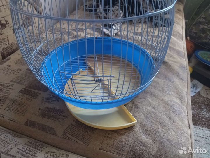 Клетка для птиц круглая