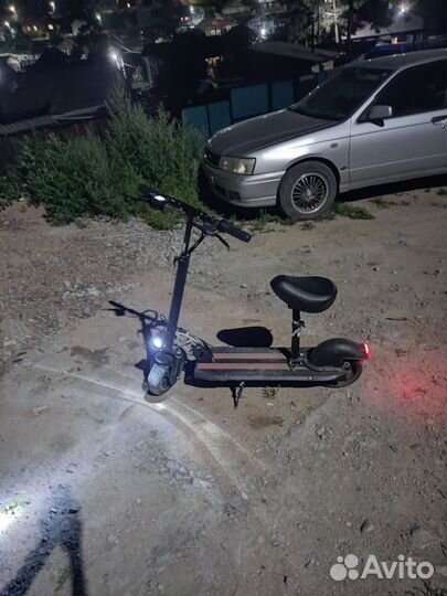 Электросамокат Carmega Raven