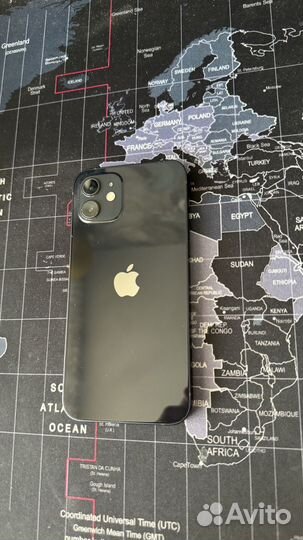 iPhone 12, 64 ГБ