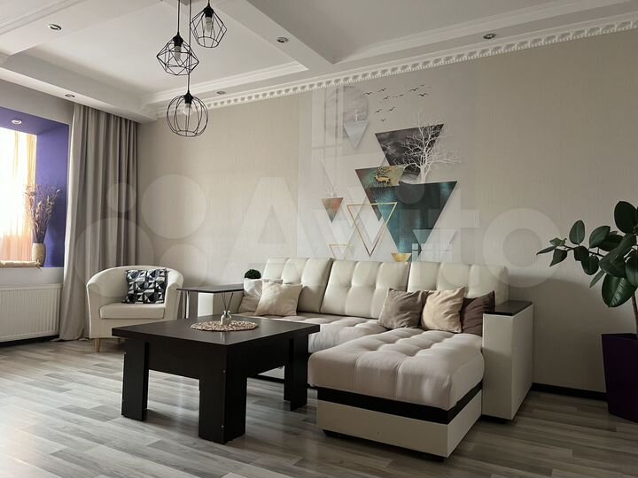 2-к. квартира, 62 м², 7/10 эт.