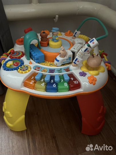 Столик бизиборд