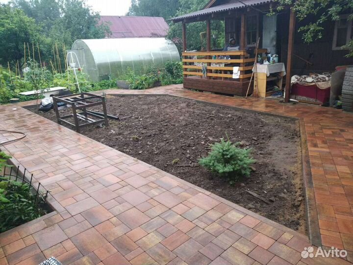 Укладка брусчатки, тротуарной плитки