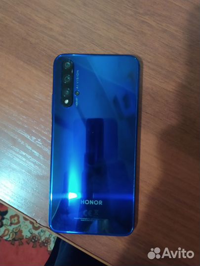 HONOR 20, 6/128 ГБ