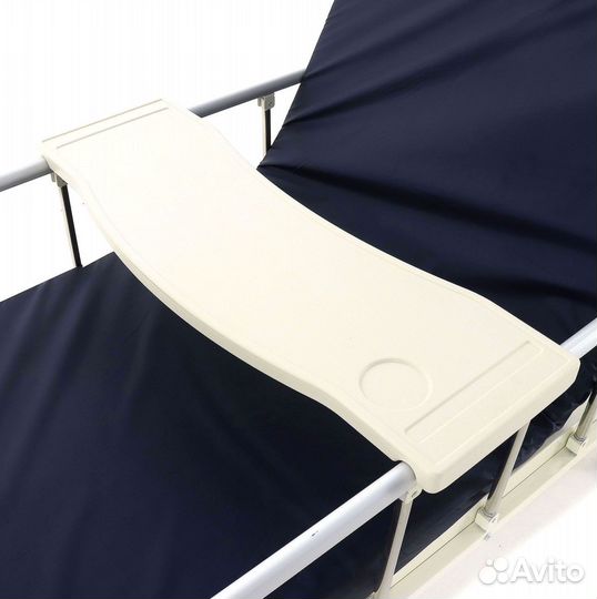 Медицинская кровать