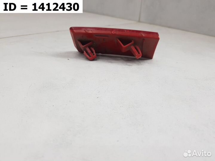 Фонарь заднего бампера левый Volkswagen Touareg