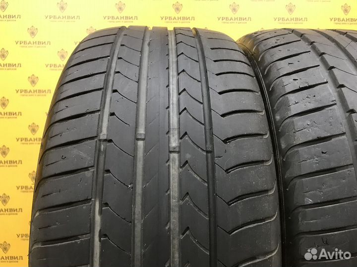 Goodyear EfficientGrip 255/40 R19 100Y