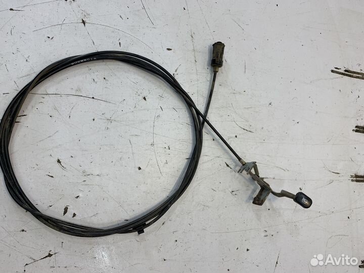 Chevrolet lacetti хэтчбек трос капота бензобака