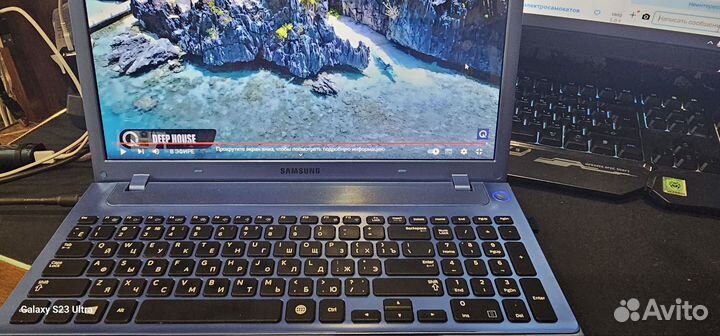 Ноутбук samsung