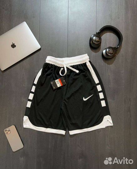 Шорты Nike