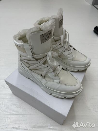 Ботинки женские