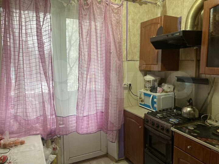 Комната 10 м² в 2-к., 4/12 эт.