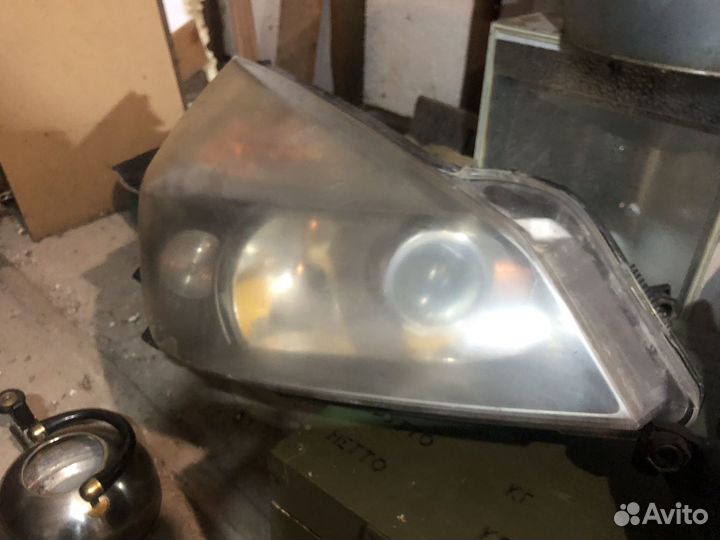 Фары Renault Espace 4 ксенон