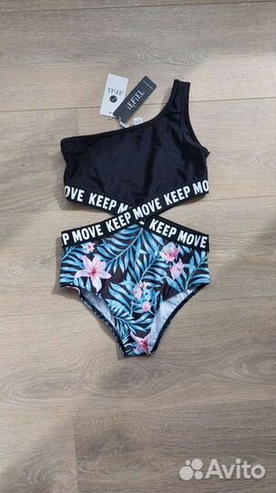 Шикарный купальник новый 128р