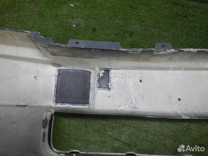 Бампер передний Jeep Grand Cherokee