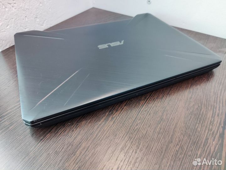 Asus Tuf Ryzen 5/GTX 1650/озу 16/Full HD IPS
