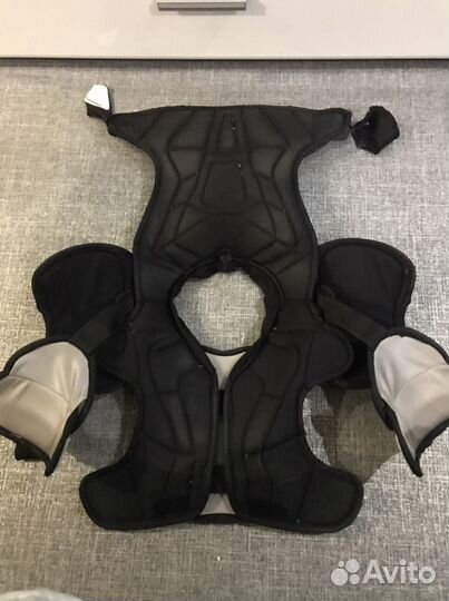 Нагрудник Easton S13 SR S