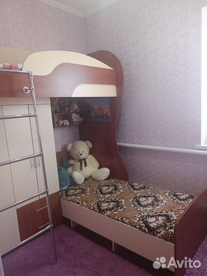 Двухъярусная кровать бу с матрасами