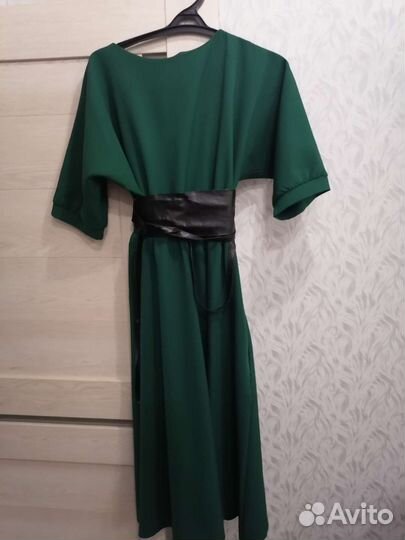 Платья женские 50-52