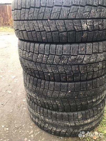 Continental VanContact Ice 235/65 R16C