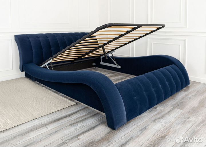 Кровать 140х200 c подъемным механизмом велюр синия