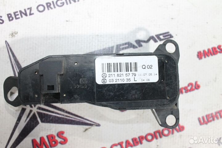 Кнопки регулировки зеркал W211 Mercedes