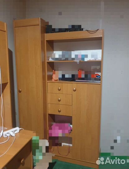 Школьный уголок