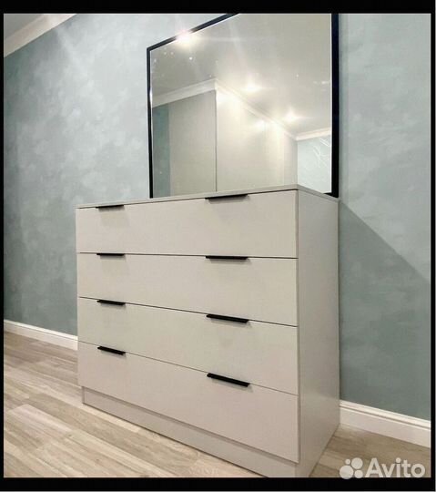 Распашной шкаф