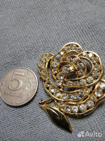 Броши. Бусы. Ожерелья. Браслет. Винтаж