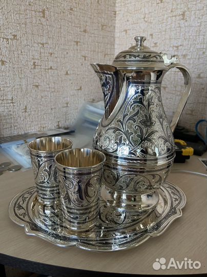 Серебряный набор для воды