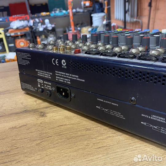 Микшер Soundcraft MFX12/2