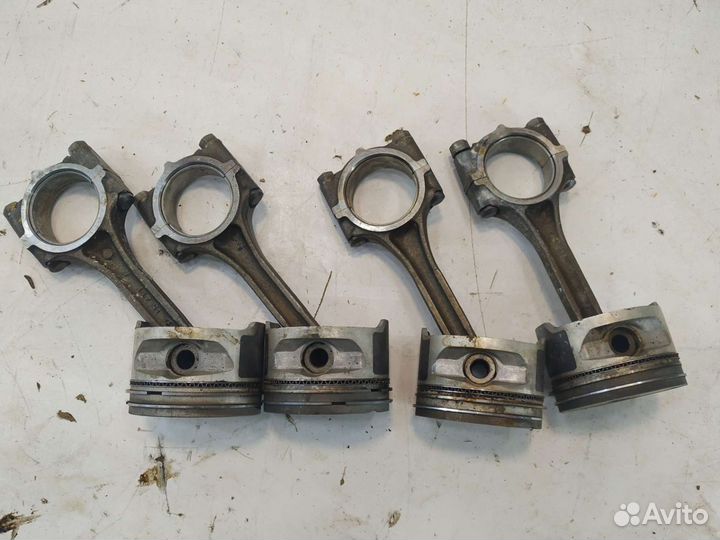 Hyundai Accent поршень шатун G4EB