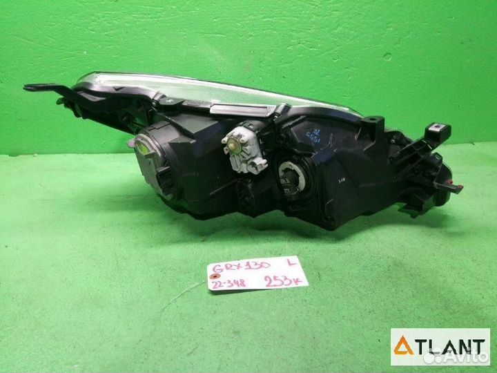 Фара левая toyota mark X