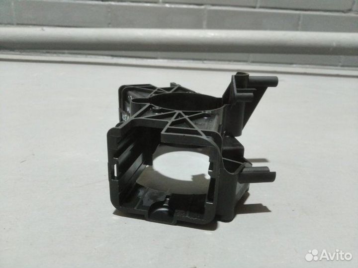 Кронштейн рулевой колонки Chevrolet Cobalt седан