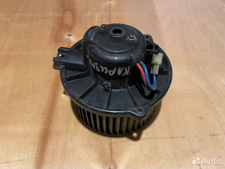 Моторчик печки mitsubishi carisma