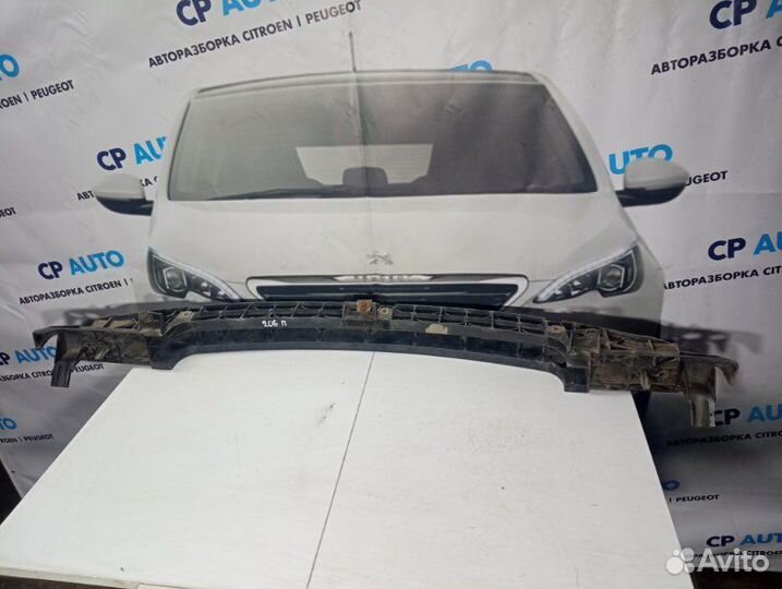 Усилитель бампера передний Peugeot 206